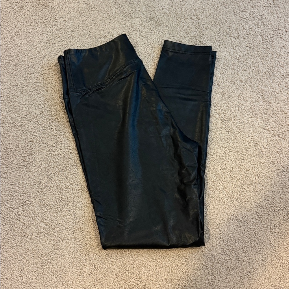 Boston Proper Black Faux Leather Pants - Picture 2 of 4